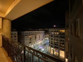 Northern Avenue, 2 bedrooms Luxury & GRAND apartment nearby La Piazza caffe HH555